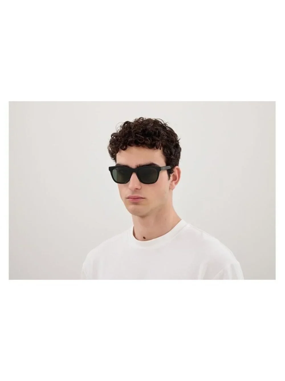 Gucci GG1985S 004 Sunglasses Green Square Frame, Brown Lenses